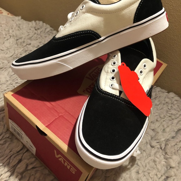Vans Shoes - Vans Comfy Cush Era